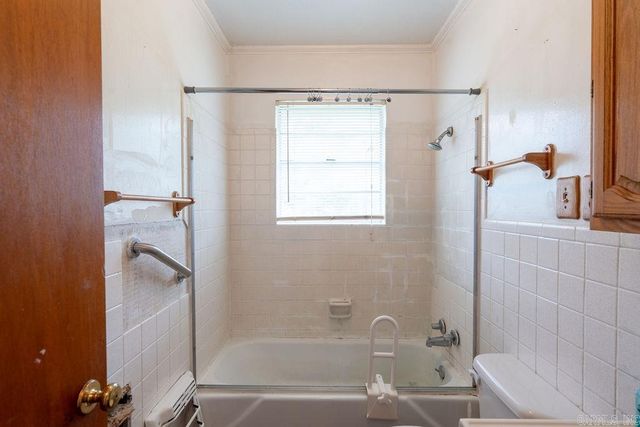110 W Curran Street, Des Arc, AR 72040