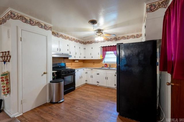 110 W Curran Street, Des Arc, AR 72040