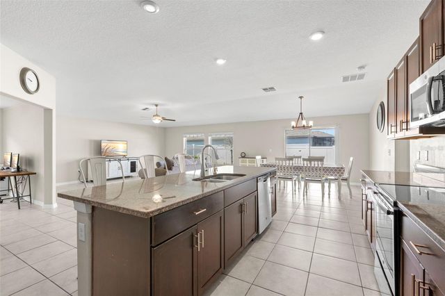 11904 FIELD THISTLE COURT, Riverview, FL 33579