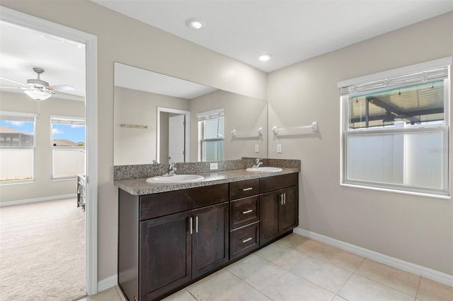 11904 FIELD THISTLE COURT, Riverview, FL 33579