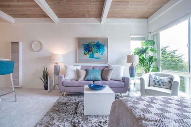 135 Red Rock Way 306L, San Francisco, CA 94131