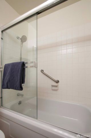 135 Red Rock Way 306L, San Francisco, CA 94131