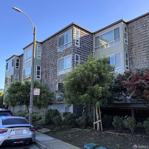135 Red Rock Way 306L, San Francisco, CA 94131