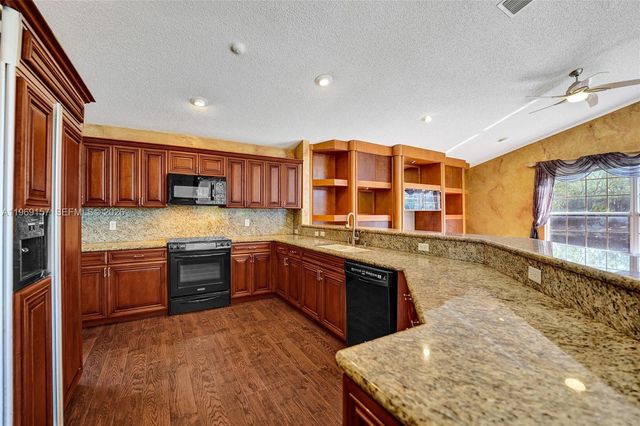 3280 Huntington, Weston, FL 33332
