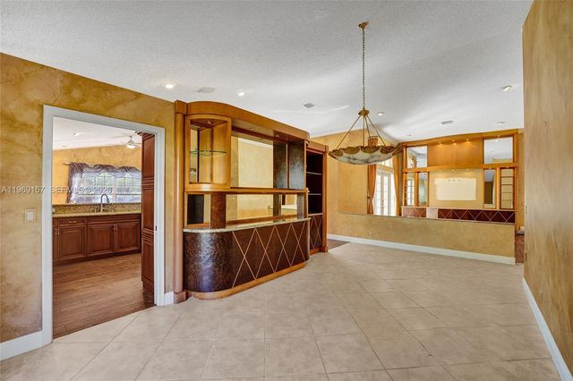 3280 Huntington, Weston, FL 33332