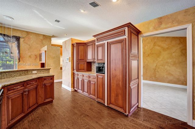 3280 Huntington, Weston, FL 33332