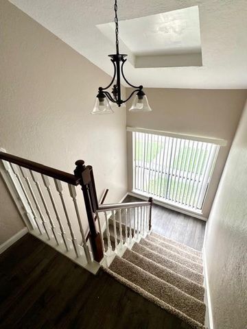 50 Evanston Street 5, Houston, TX 77015