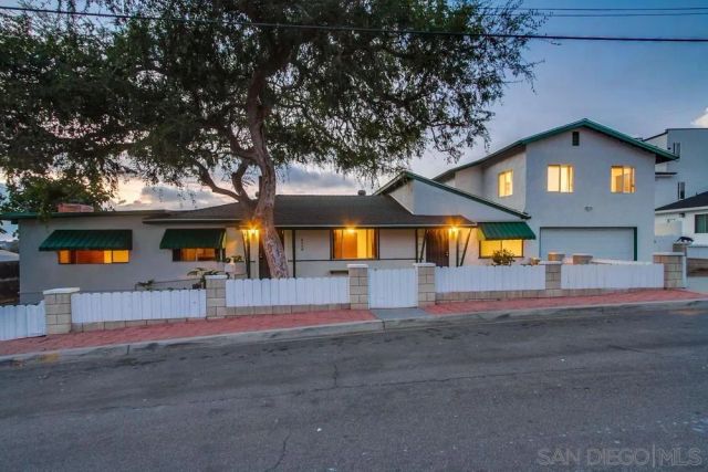 6548 Comly St, San Diego, CA 92111