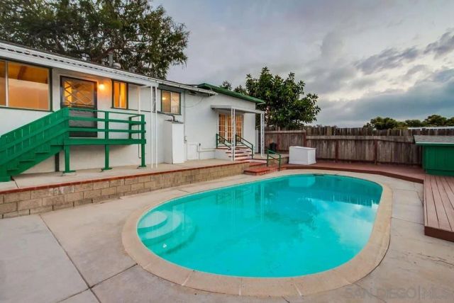 6548 Comly St, San Diego, CA 92111