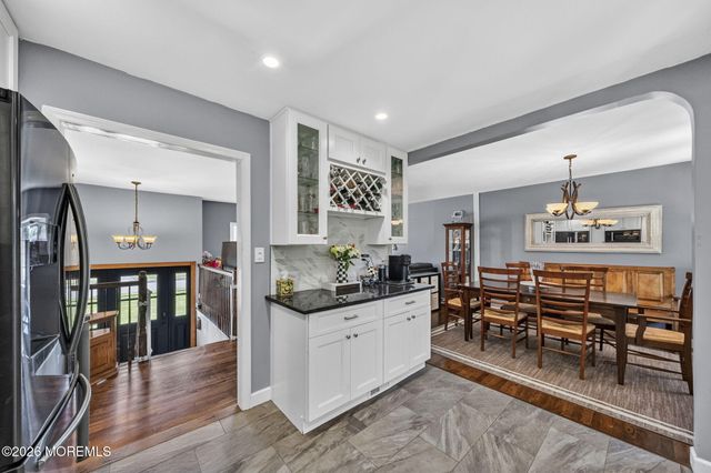 24 Eliot Road, Manalapan, NJ 07726
