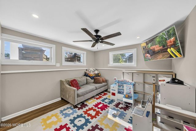 24 Eliot Road, Manalapan, NJ 07726