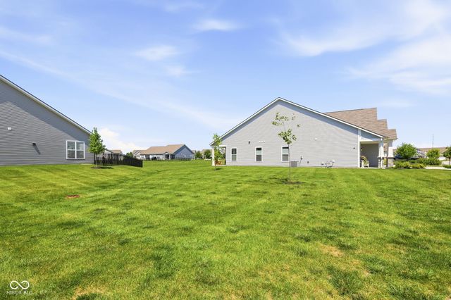 4166 Homestead Drive, Whitestown, IN 46075