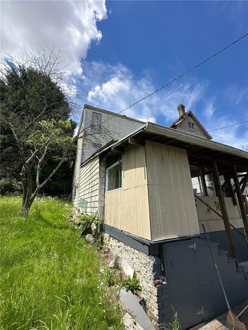 713 Catharine Street, Duquesne, PA 15110