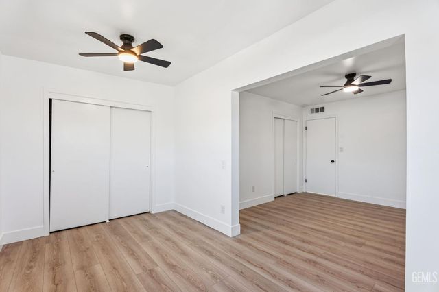 4704 Winners Circle, Bakersfield, CA 93309