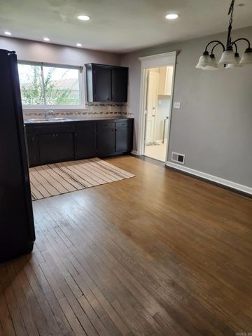 115 Pike, Benton, AR 72019