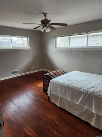 115 Pike, Benton, AR 72019