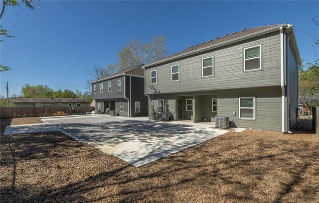 820 S Dockery Lane 1 & 2, Fayetteville, AR 72701
