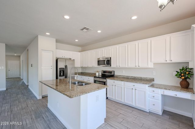 11800 W VIRGINIA Avenue, Avondale, AZ 85392