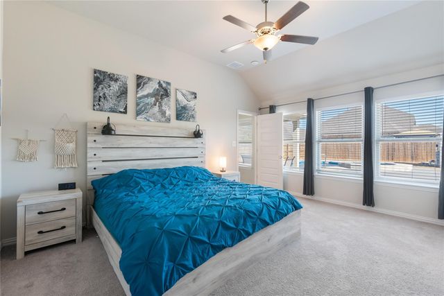 620 Stonewood LN, Buda, TX 78610