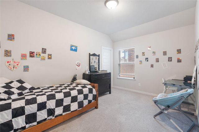620 Stonewood LN, Buda, TX 78610