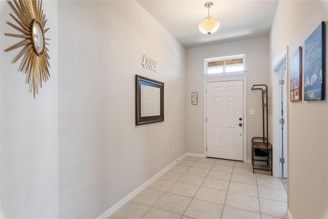 620 Stonewood LN, Buda, TX 78610