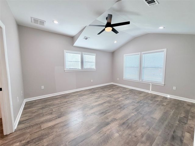 710 N Rusk Street, Weatherford, TX 76086