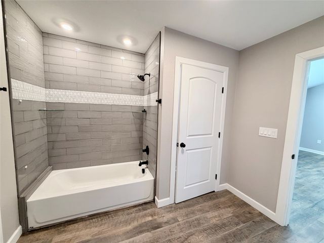 710 N Rusk Street, Weatherford, TX 76086