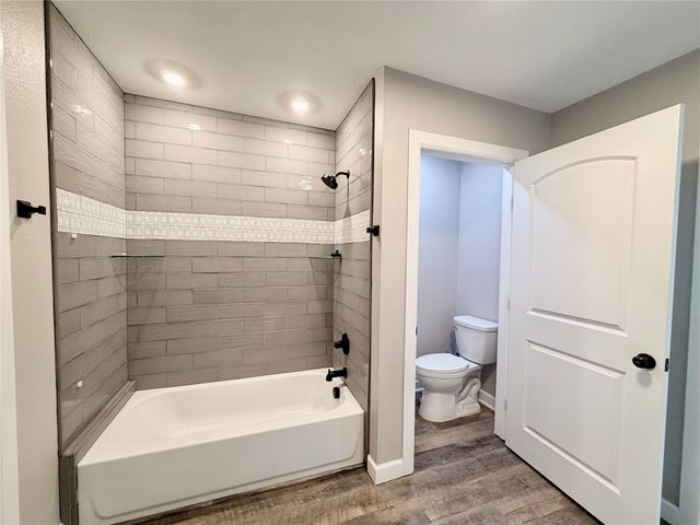 710 N Rusk Street, Weatherford, TX 76086