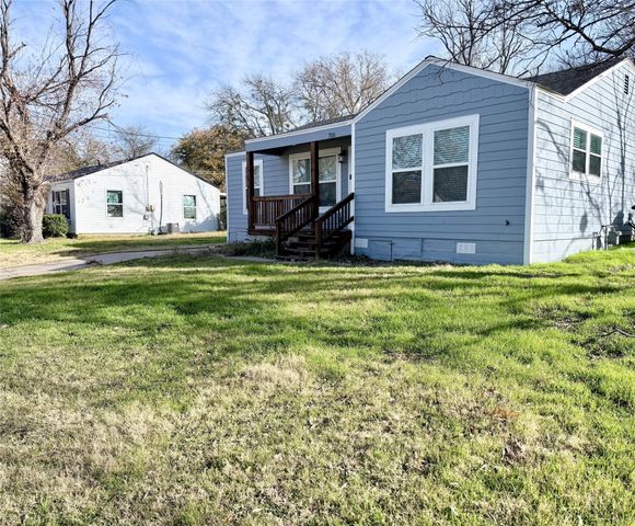 710 N Rusk Street, Weatherford, TX 76086