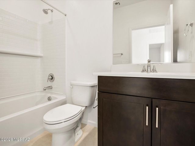 5160 W Bowen House Road, Tucson, AZ 85757