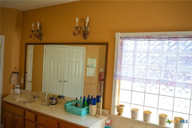 402 Polar Circle, Harker Heights, TX 76548