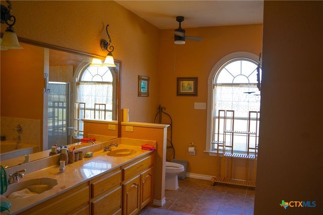 402 Polar Circle, Harker Heights, TX 76548