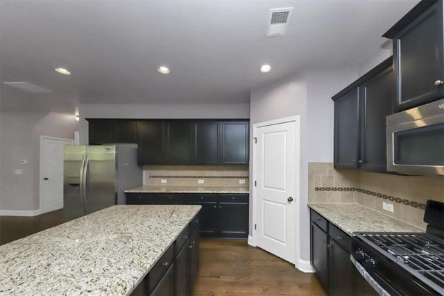 6059 Cove Park Drive, Buford, GA 30518