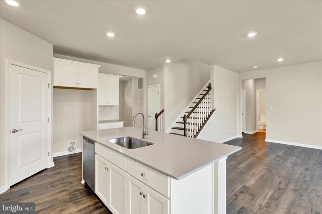 114 TEABERRY CT, Reading, PA 19608