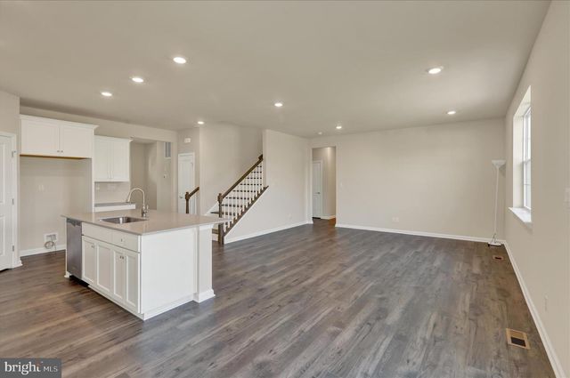 114 TEABERRY CT, Reading, PA 19608