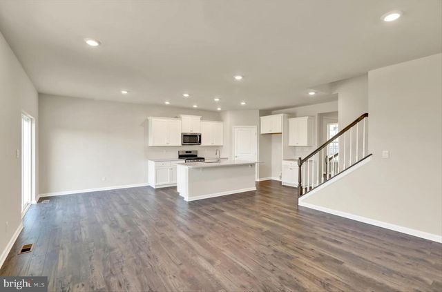 114 TEABERRY CT, Reading, PA 19608