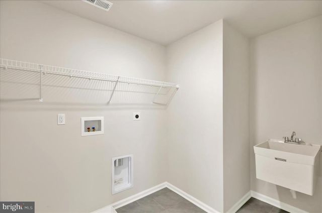 114 TEABERRY CT, Reading, PA 19608