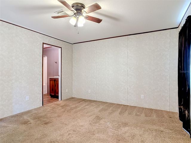 40628 PALM DRIVE, Eustis, FL 32736