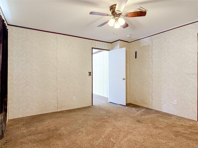 40628 PALM DRIVE, Eustis, FL 32736