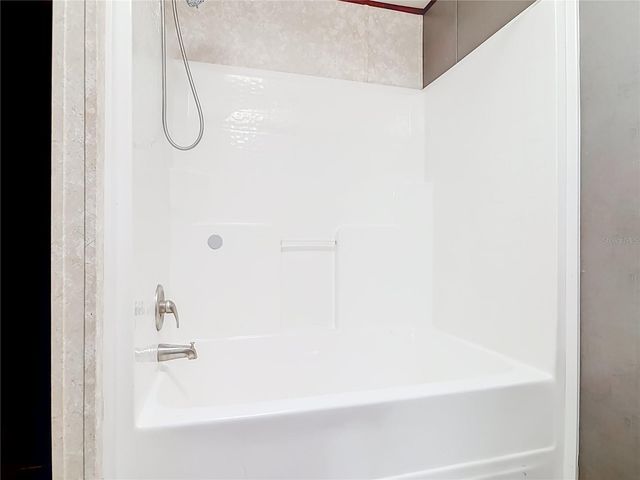 40628 PALM DRIVE, Eustis, FL 32736