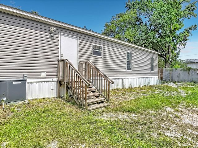 40628 PALM DRIVE, Eustis, FL 32736