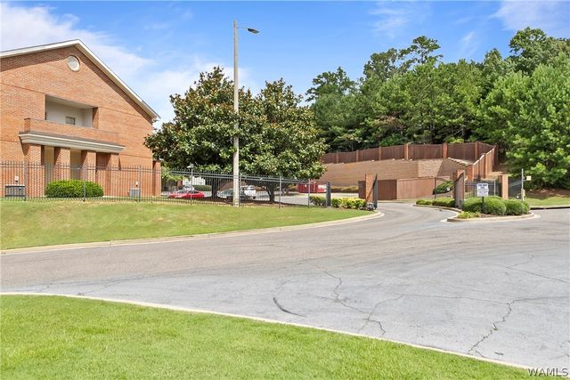 3218 Veterans Memorial 715, Tuscaloosa, AL 35405