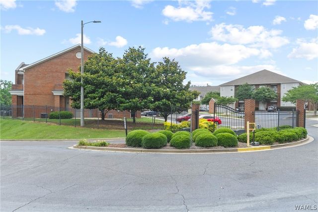 3218 Veterans Memorial 715, Tuscaloosa, AL 35405