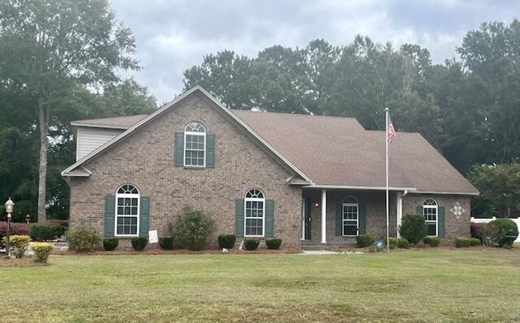 1356 Mckenzie Drive, Manning, SC 29102