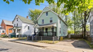 21 Chester St, Springfield, MA 01105