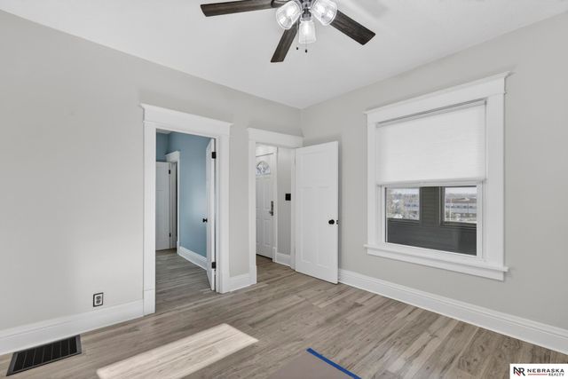 4930 N 33rd Avenue, Omaha, NE 68111