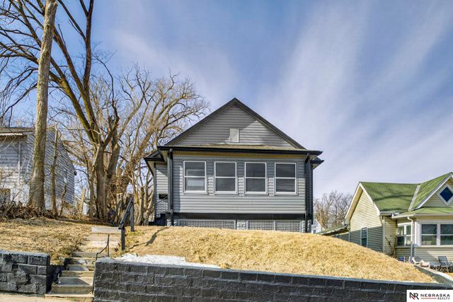 4930 N 33rd Avenue, Omaha, NE 68111