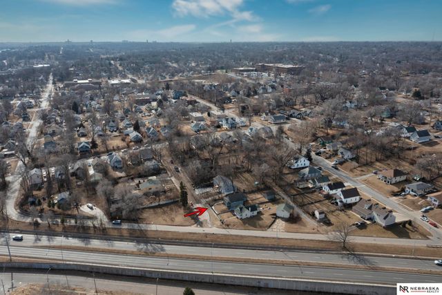 4930 N 33rd Avenue, Omaha, NE 68111