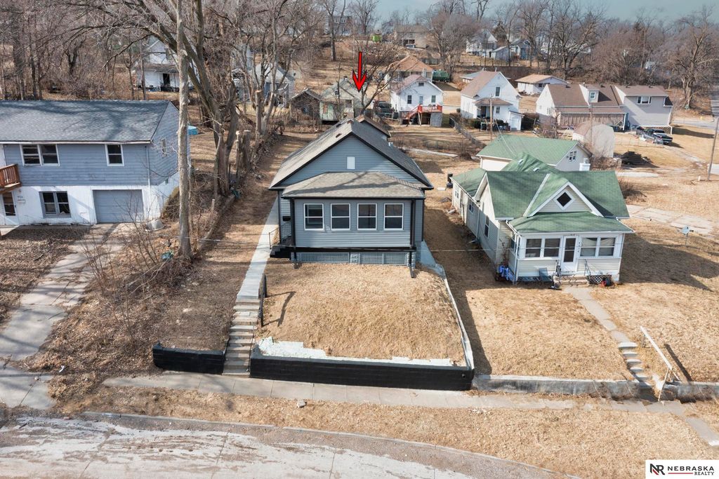 4930 N 33rd Avenue, Omaha, NE 68111