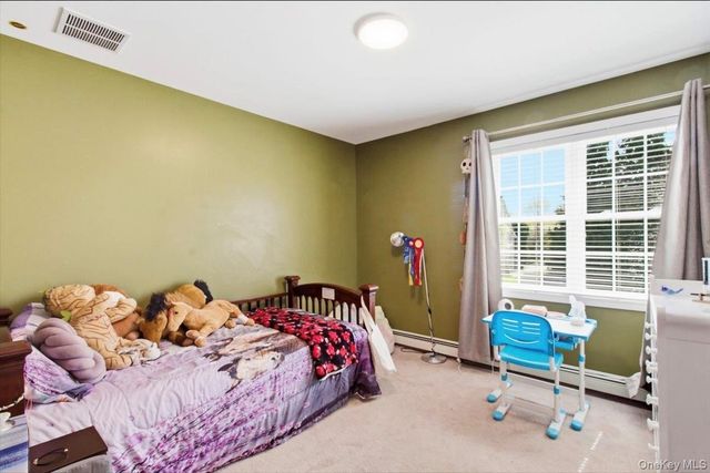 18 Barrett Place, Beacon, NY 12508